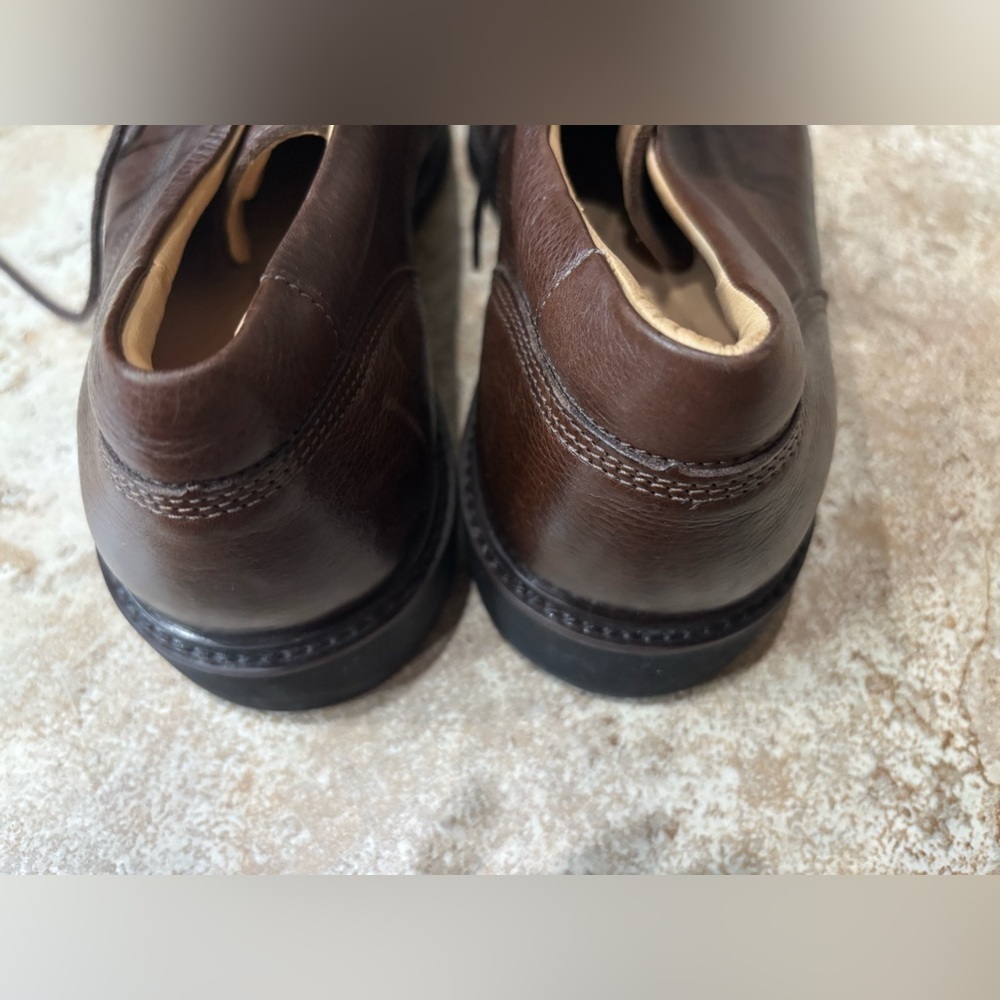 Classic Brown Leather Oxfords - Picture 4 of 4